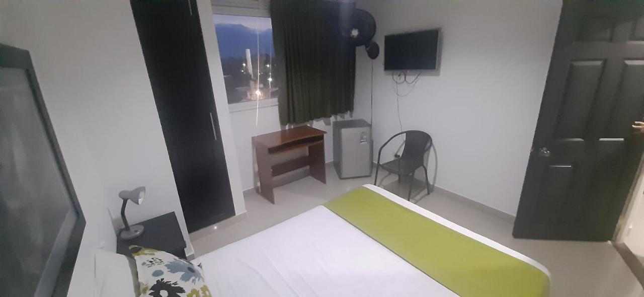 Hotel Aussie Koala Armenia  Bagian luar foto