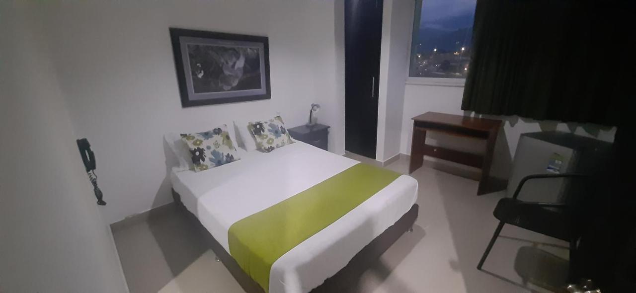 Hotel Aussie Koala Armenia  Bagian luar foto