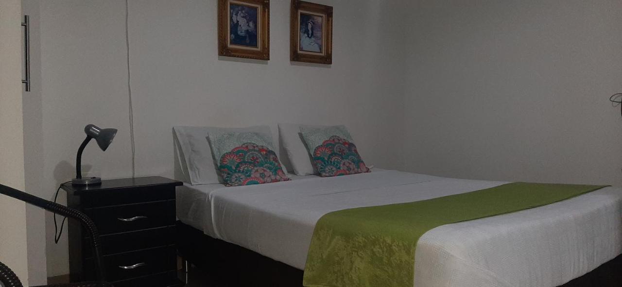 Hotel Aussie Koala Armenia  Bagian luar foto