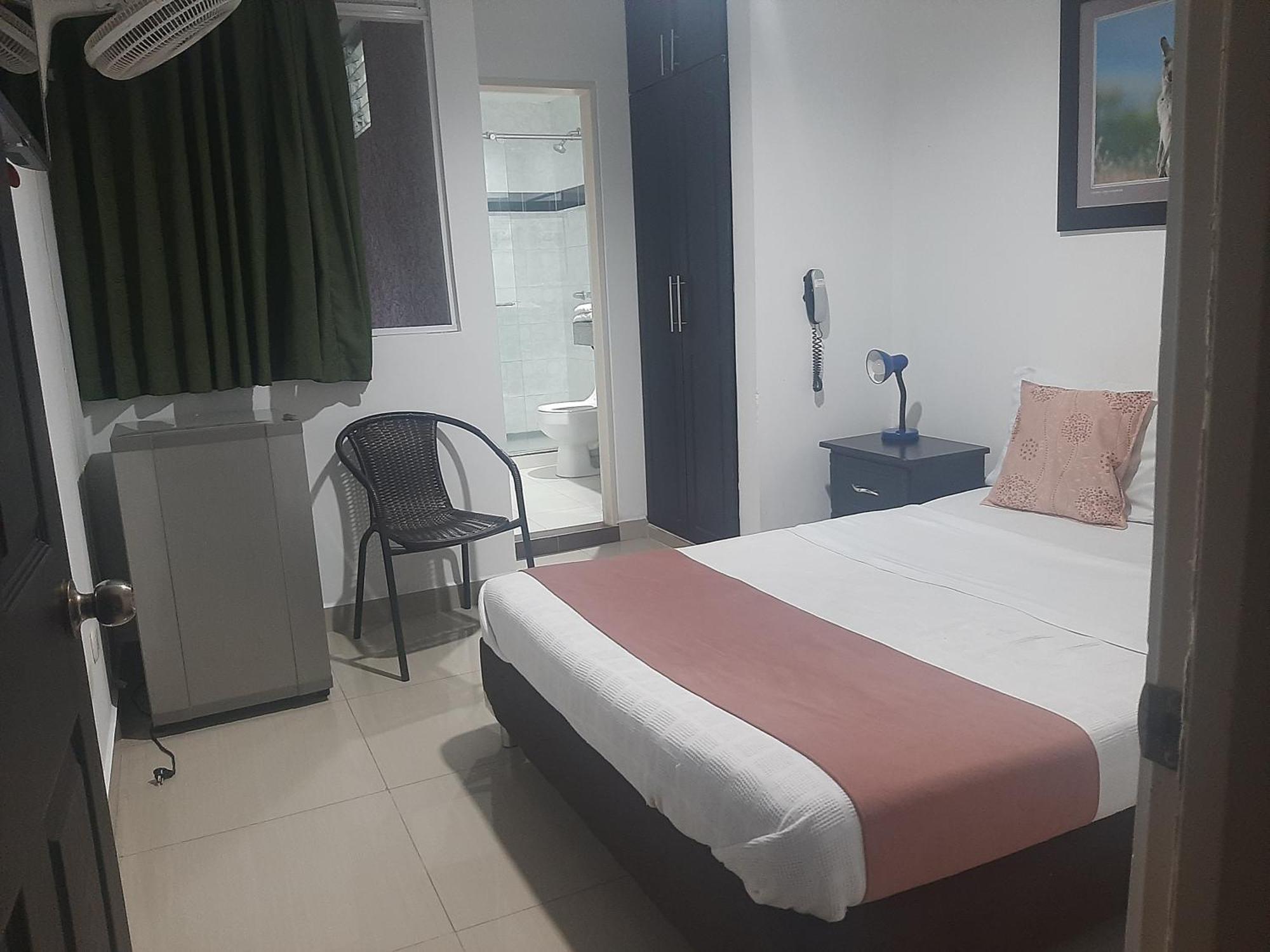 Hotel Aussie Koala Armenia  Bagian luar foto