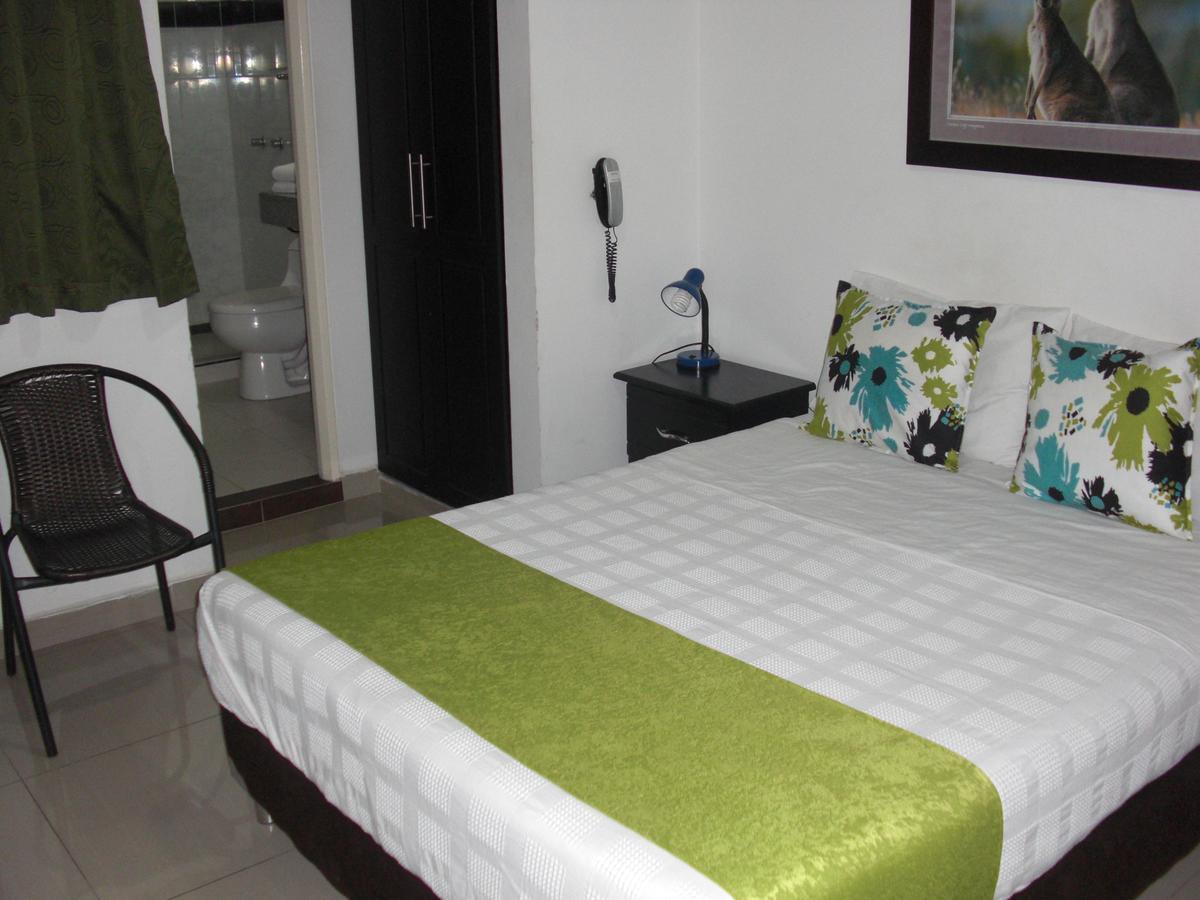 Hotel Aussie Koala Armenia  Bagian luar foto