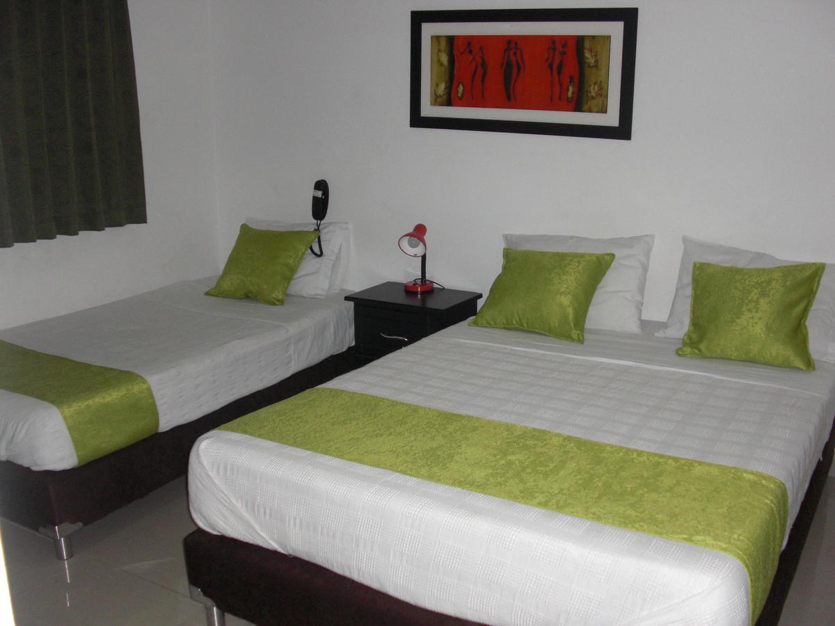 Hotel Aussie Koala Armenia  Bagian luar foto